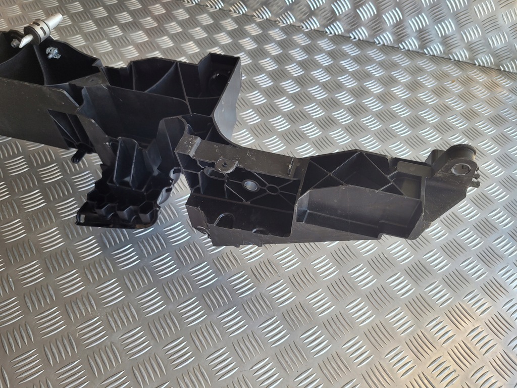 фото №16, Renault zoe ii lift pas передний усилитель верхний оригинал fv