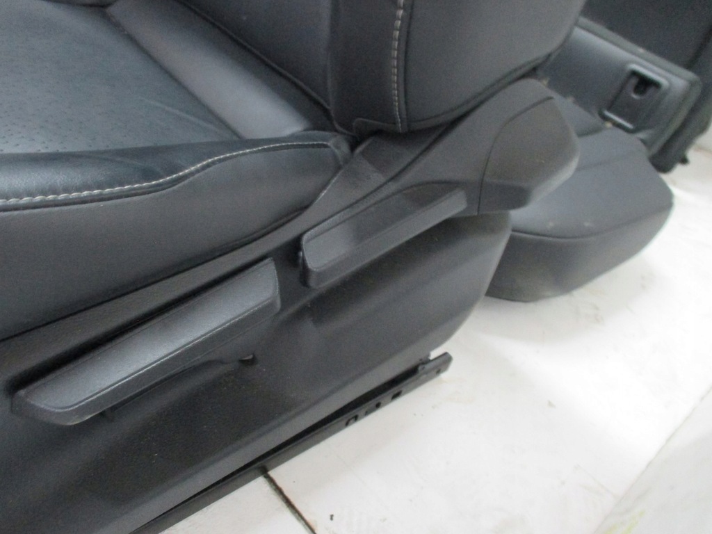 фото №14, Обивка кожа сиденья lexus ux