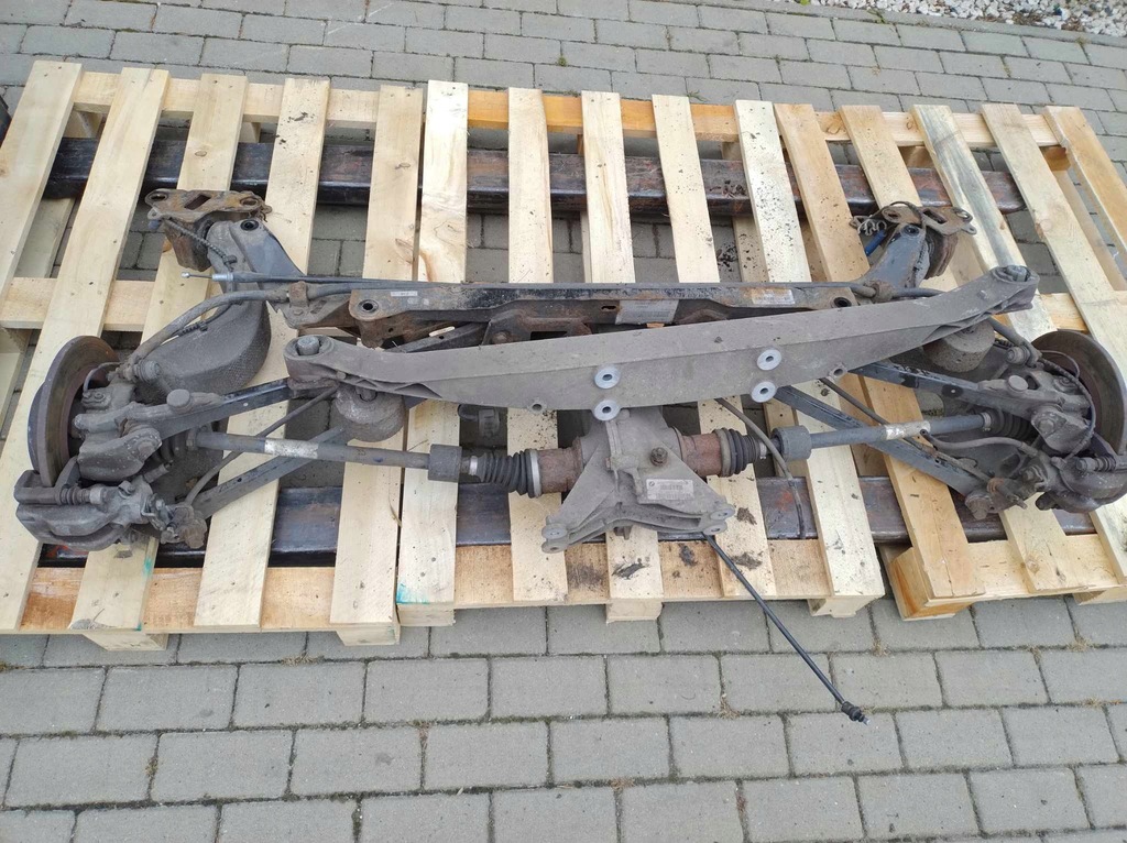 фото №1, Mini r60 countryman подвеска задняя балка