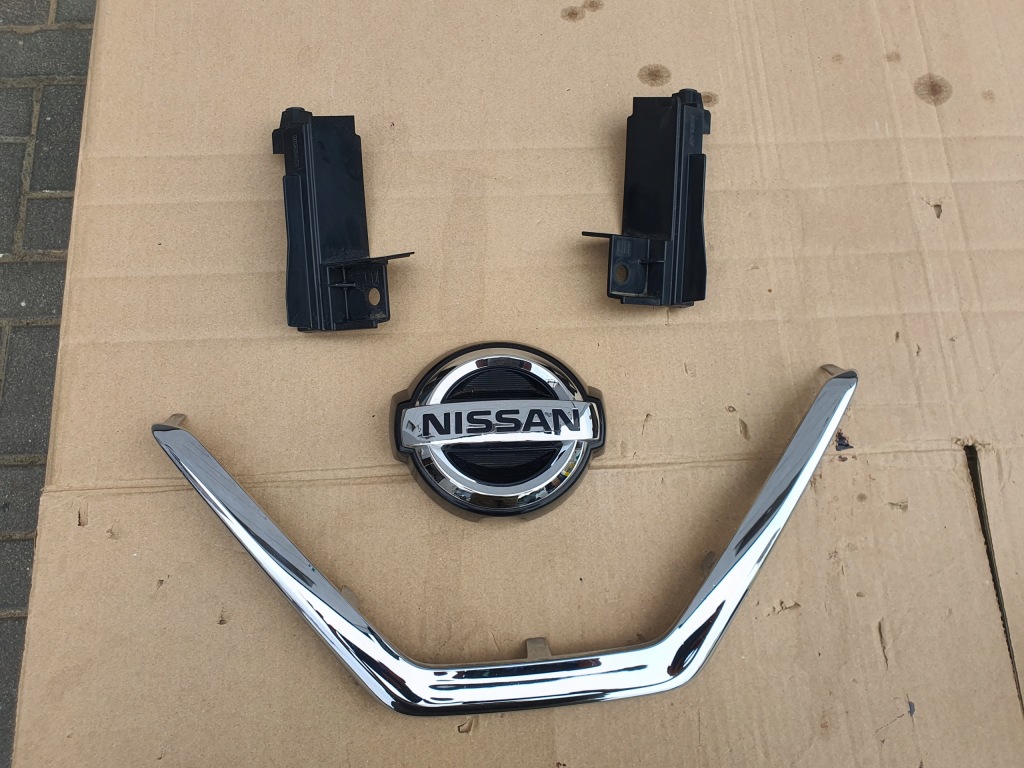 фото №1, Nissan tiida кронштейн кронштейн решетка решётка