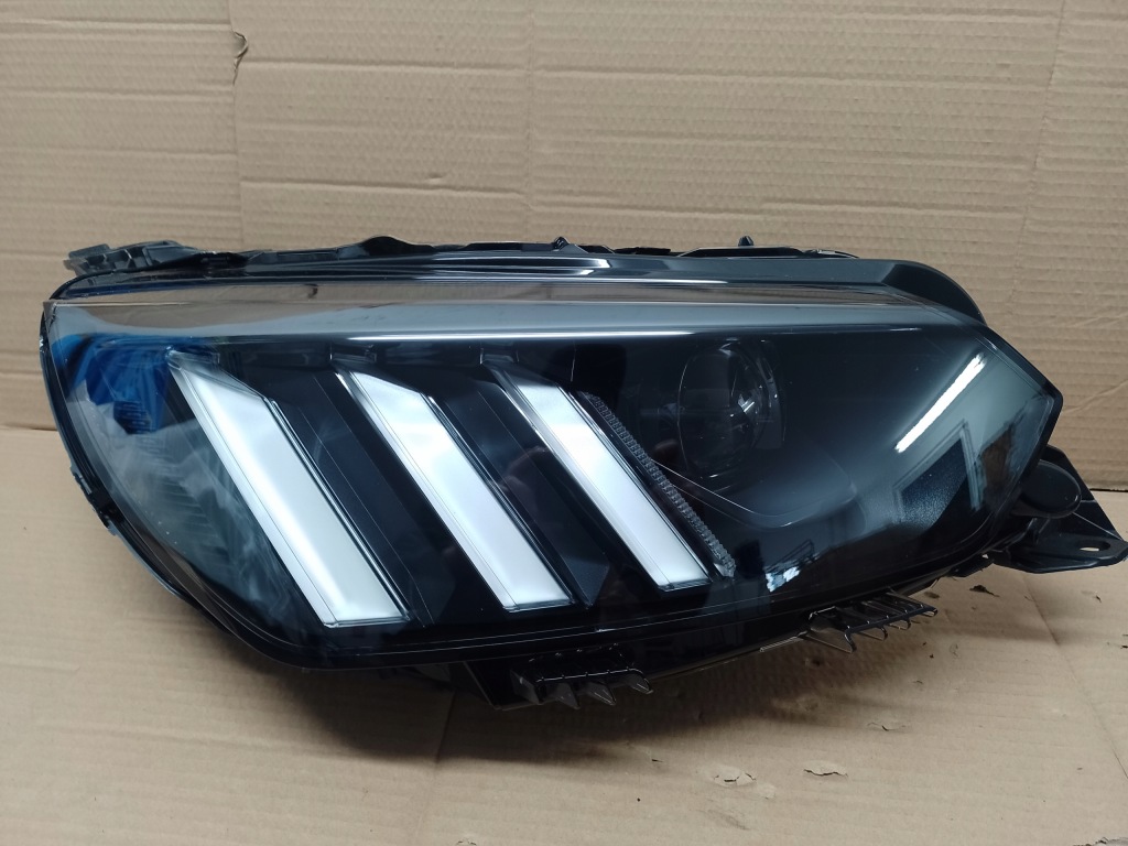 Купить Фара peugeot 208 2008 2 2019- full led фара правый  перед 9841641980