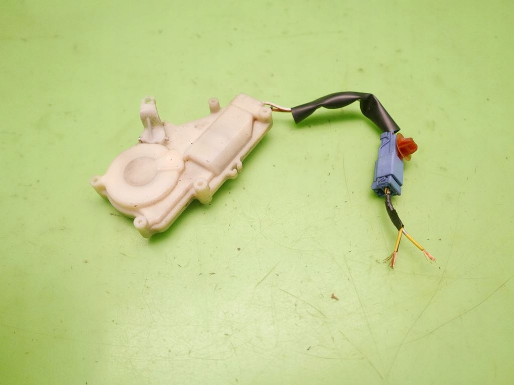 фото №6, Привід кришки багажника задня honda civic vii hb 3d