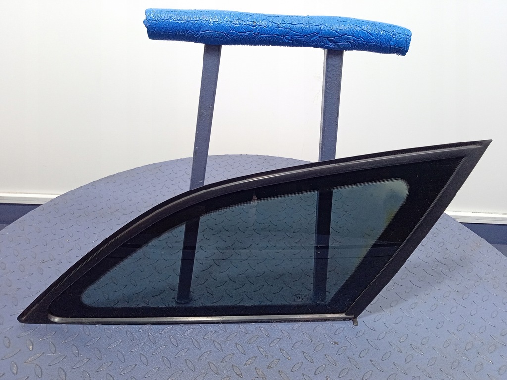 фото №1, Audi a6 c7 avant скло кузовна задня права