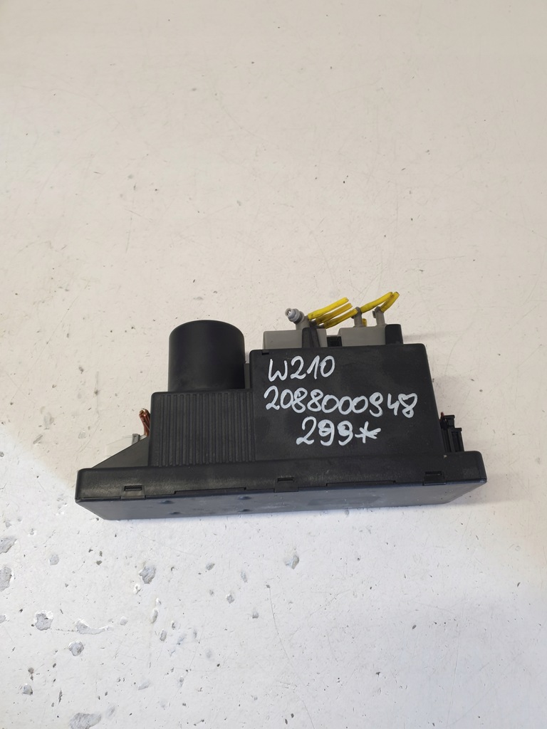 фото №1, Помпа центрального замка mercedes-benz w210