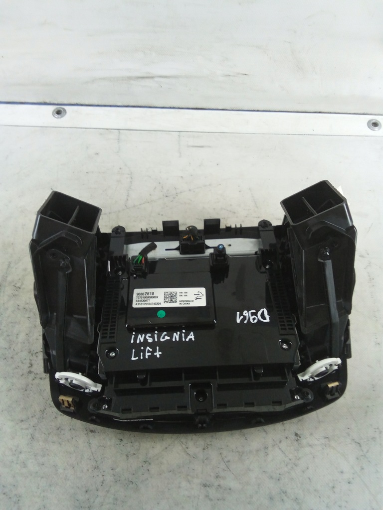 фото №2, D961 радио insignia lift 90802618