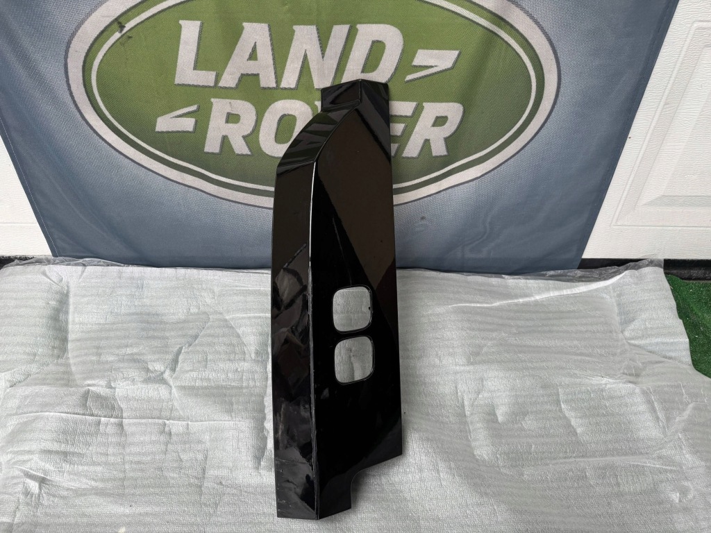 Купити Land rover defender l663 корпус фари задній l8b228661abw