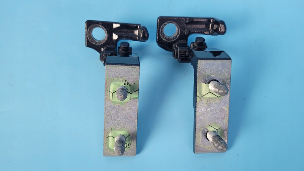 фото №7, Mercedes eqe w295 350+ 23r петлі двері правий перед комплект