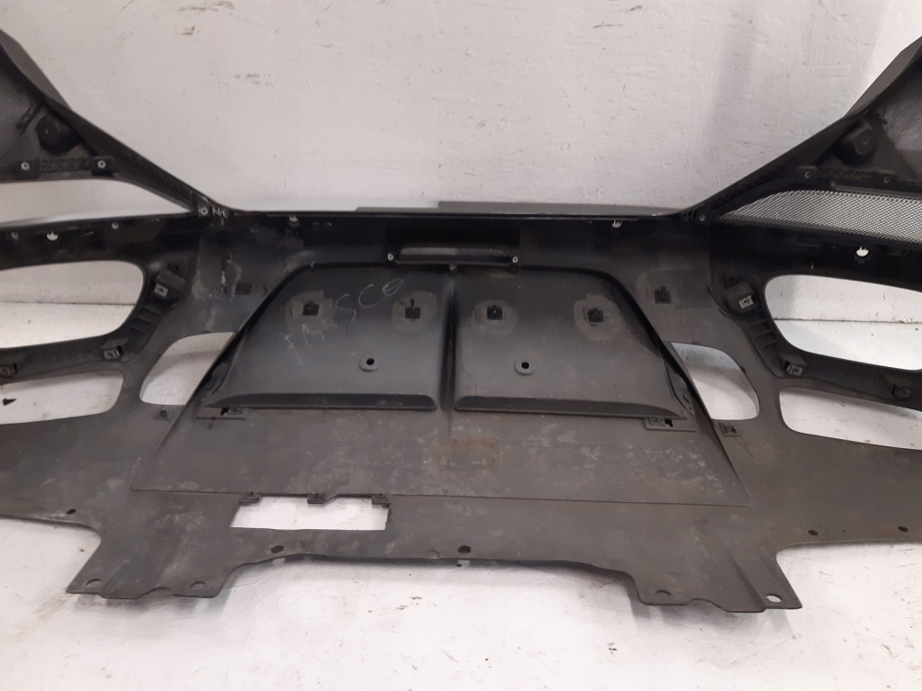 Ferrari portofino f164 задний бампер задний Цена