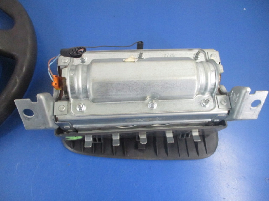 фото №9, Clio iii lift воздуховод+ подушки безопасности+ модуль 8200963406