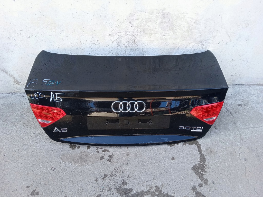 фото №1, Audi a5 8t0 кришка багажника задня задня багажника