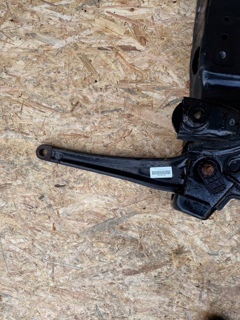 фото №6, Подрамник передние рычаги комплект peugeot expert 30012400