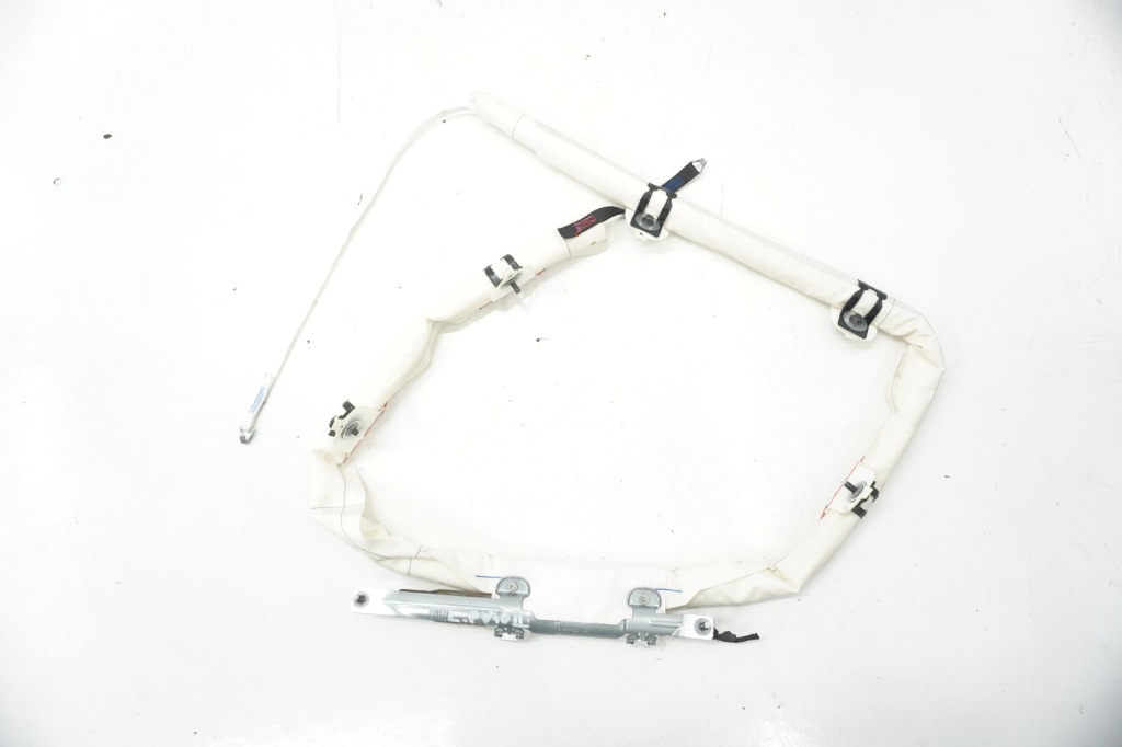 фото №1, Volvo v40 ii шторка безопасности левая p31291326