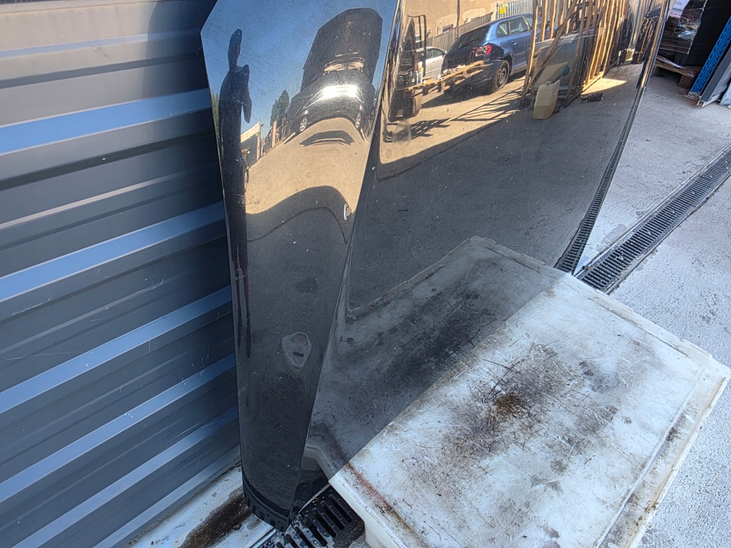 Капот крышка двигателя audi a4 b8 рестайлинг  lz9y 2011-2016 в Украине