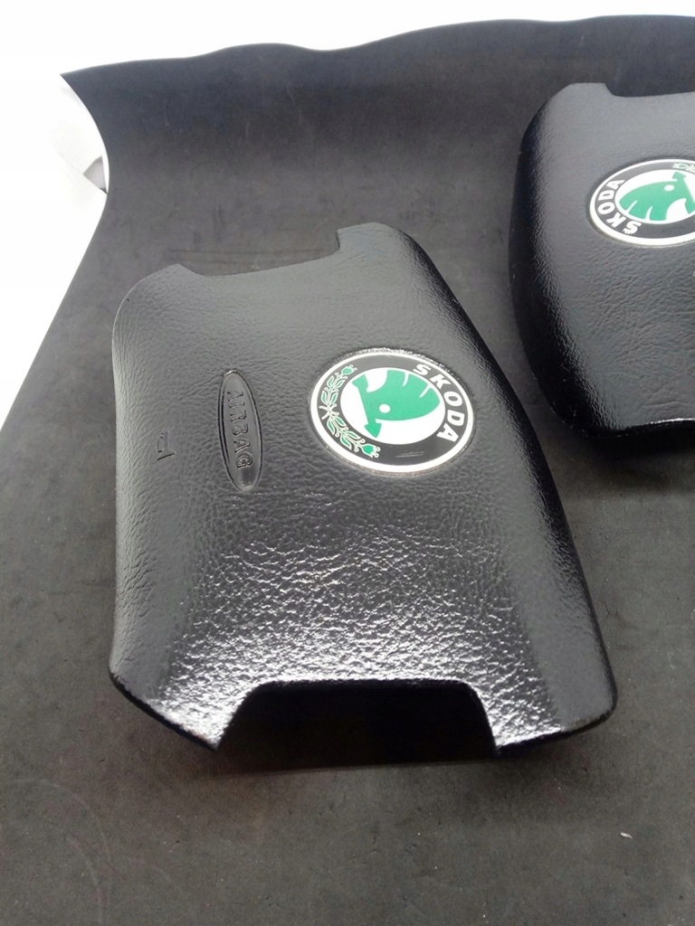 фото №11, Подушка подушка безопасности водителя skoda superb 1u0880201d