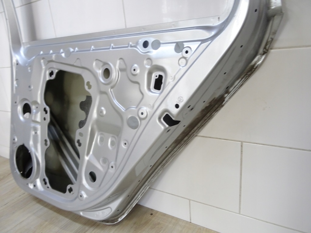 фото №12, Skoda octavia 4 iv 5e7 правое дверь kombi 5e7833312