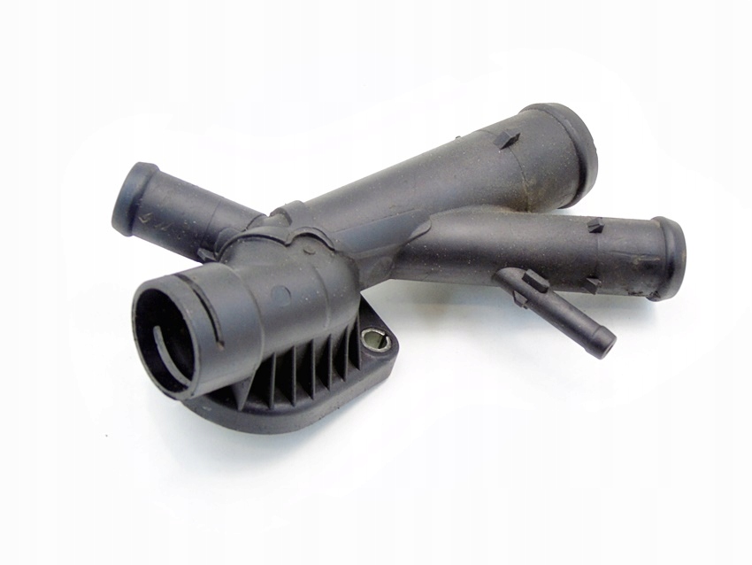 фото №1, Корпус термостата 2.0 tdi a3 q3 passat eos tiguan