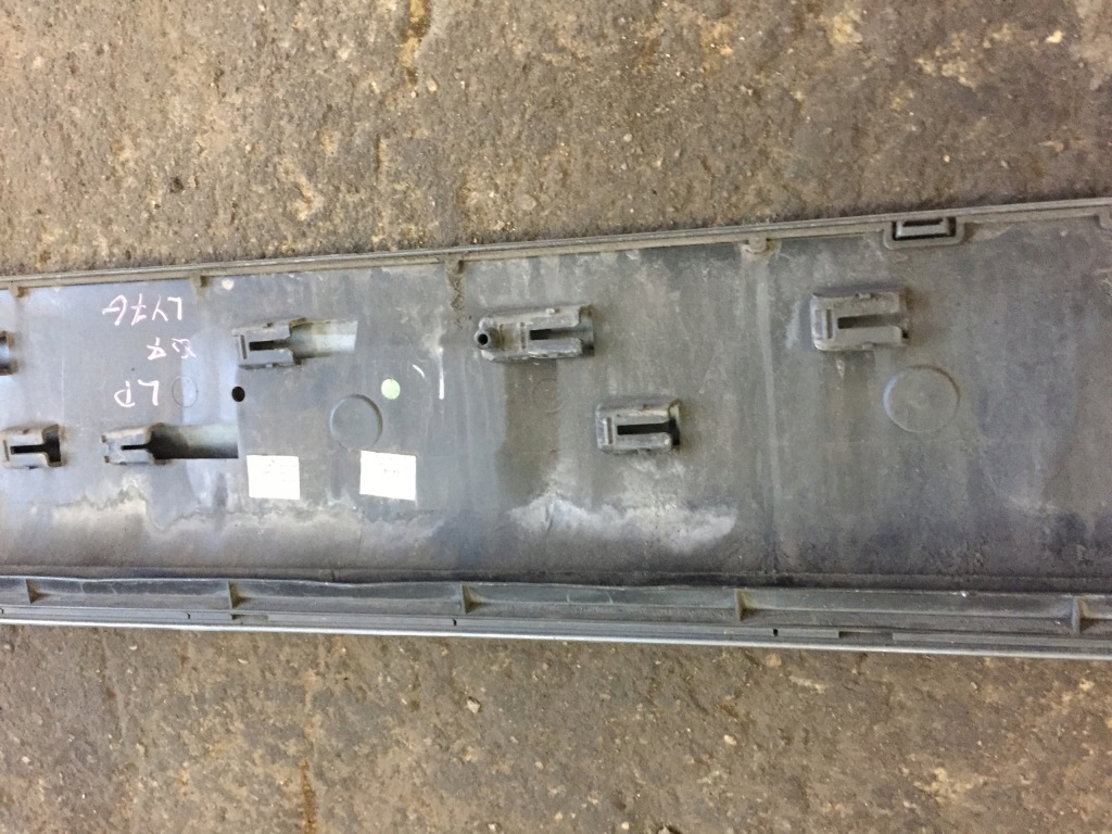 фото №7, Audi q7 4l ly7g молдинг нижняя дверь левый перед