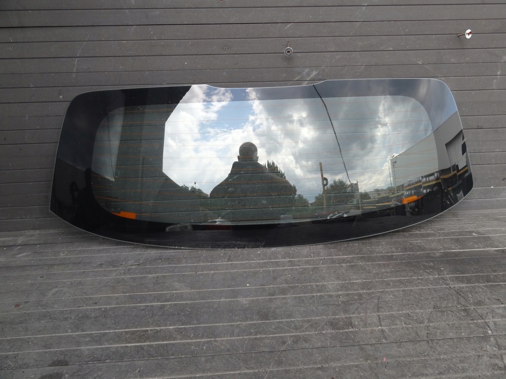 фото №1, Mitsubishi space star 2018 lift стекло крышки багажника оригинал