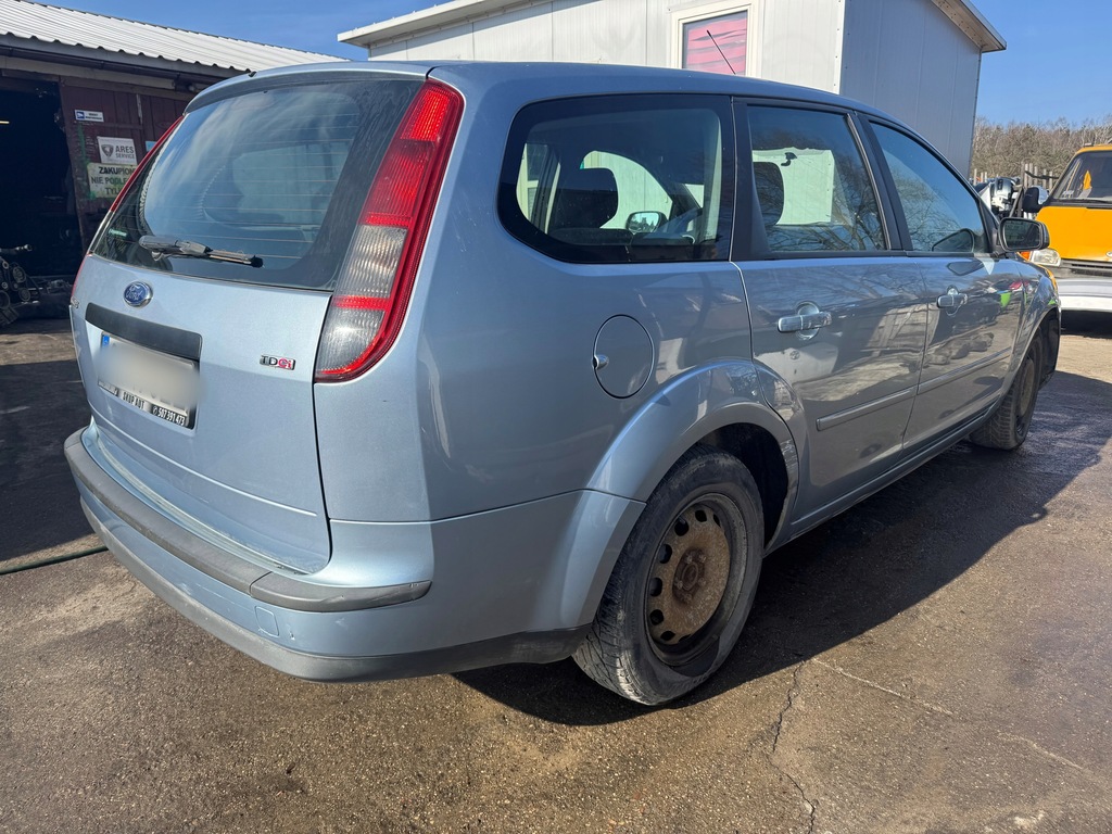 фото №14, Ford focus mk2 шторка багажника