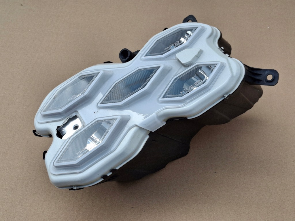 фото №7, Vw golf 8 viii gti gtd gte противотуманная фара правый led решётка бампера 5h0941700d