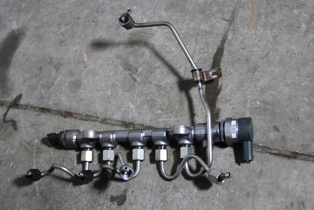 фото №5, Honda civic ix 1.6d молдинг впрыскная