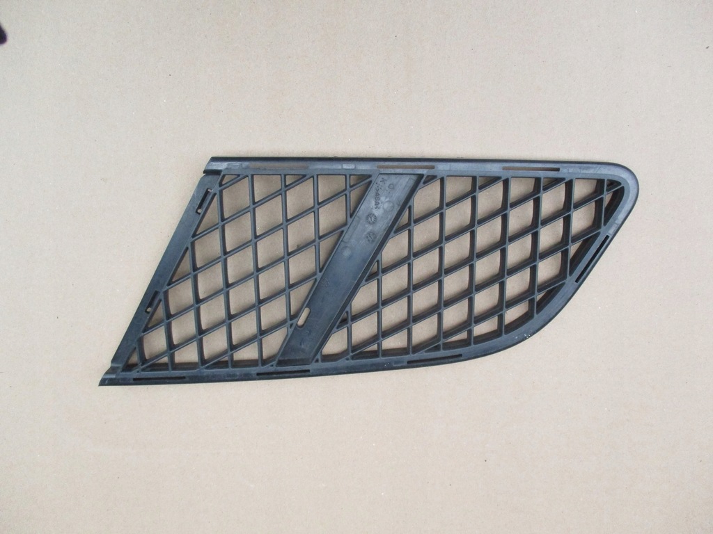 фото №1, Решётка радиатора решётка правая порог mercedes sls amg a197698