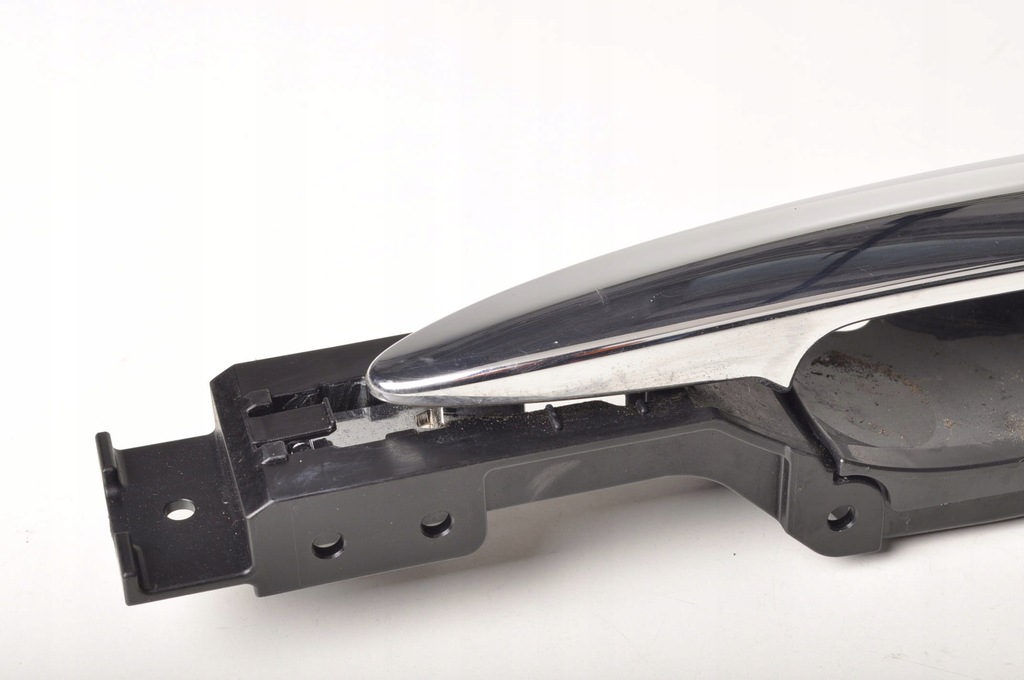 фото №3, Nissan leaf i ze0 ручка дверь наружная