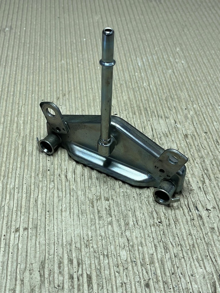 фото №1, Шланг топливный subaru outback 17533aa620