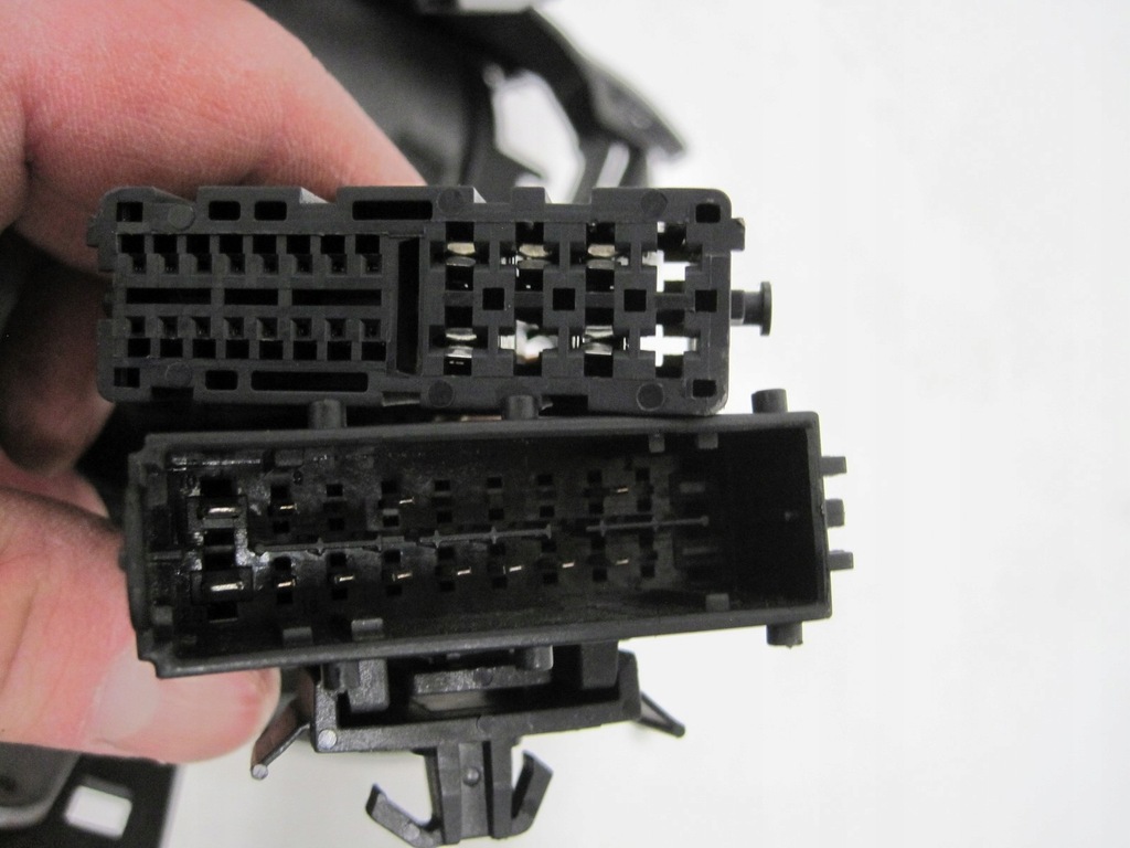 фото №16, Туннель бардачок средний alfa romeo giulia 50549788 00505560440 1950913x