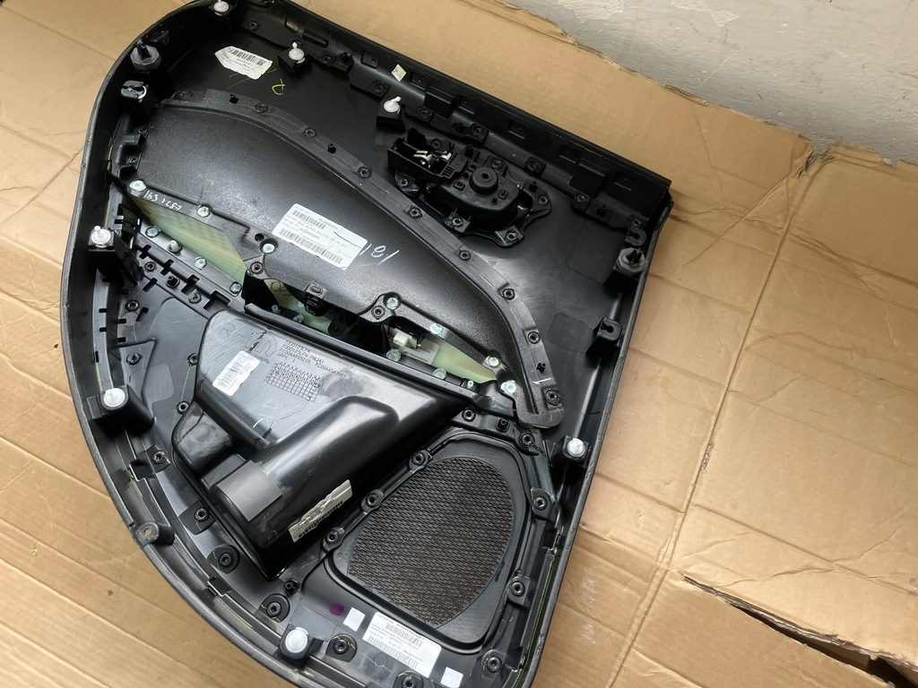 фото №10, Jeep compass ii 1.4it 2018r обшивка оббивка двері правий задня задній