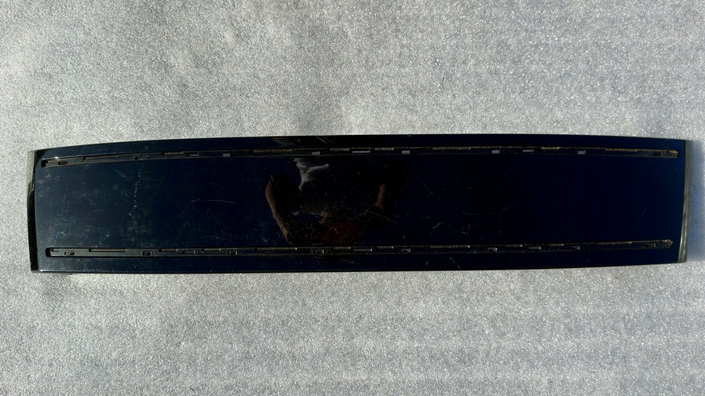 фото №1, Audi q7 підкладка pod номерний знак рамка 4l0807287