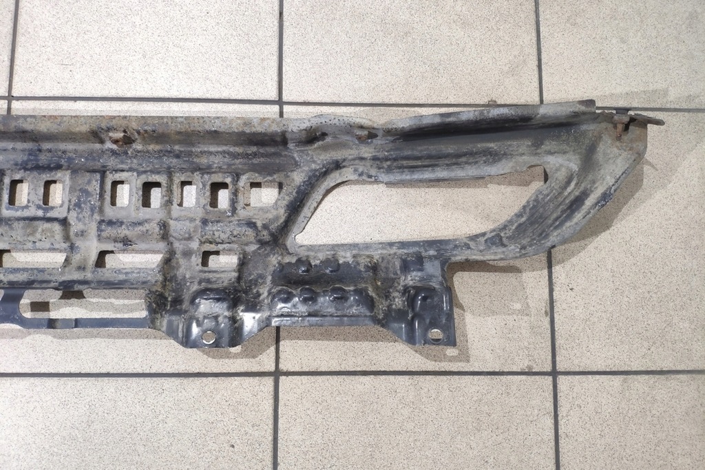 фото №11, Усилитель бампера porsche cayenne 9pa 7l5807587f 4.8l бензиновый 283kw