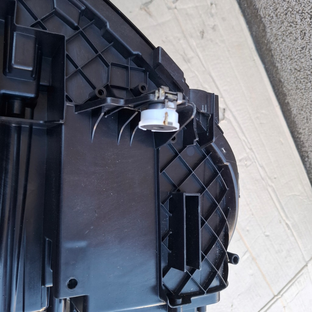 фото №10, Bmw x1 u11 2021- 2022- full led лампа левая фара 5a5bd47-02 5a5bd47