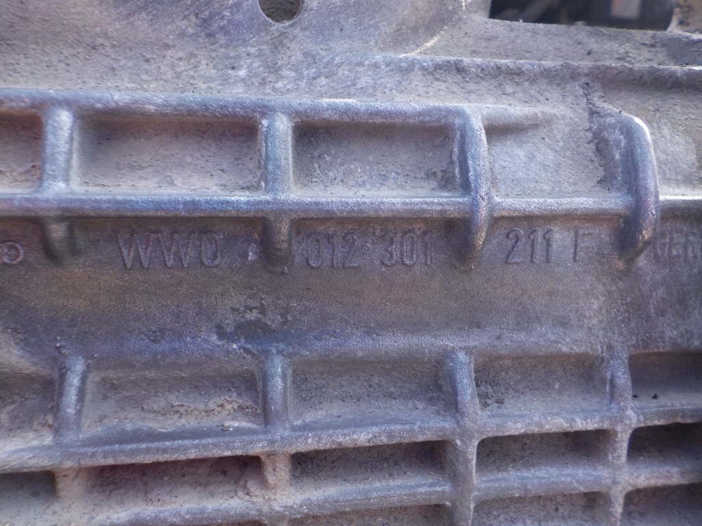 фото №9, Коробка передач передач audi / volkswagen 012301103h ww04