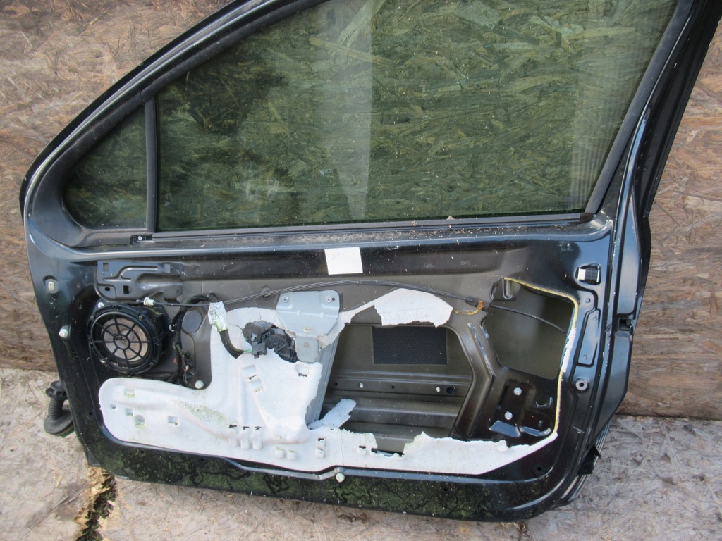 фото №7, Дверь перед правое peugeot 207 3d