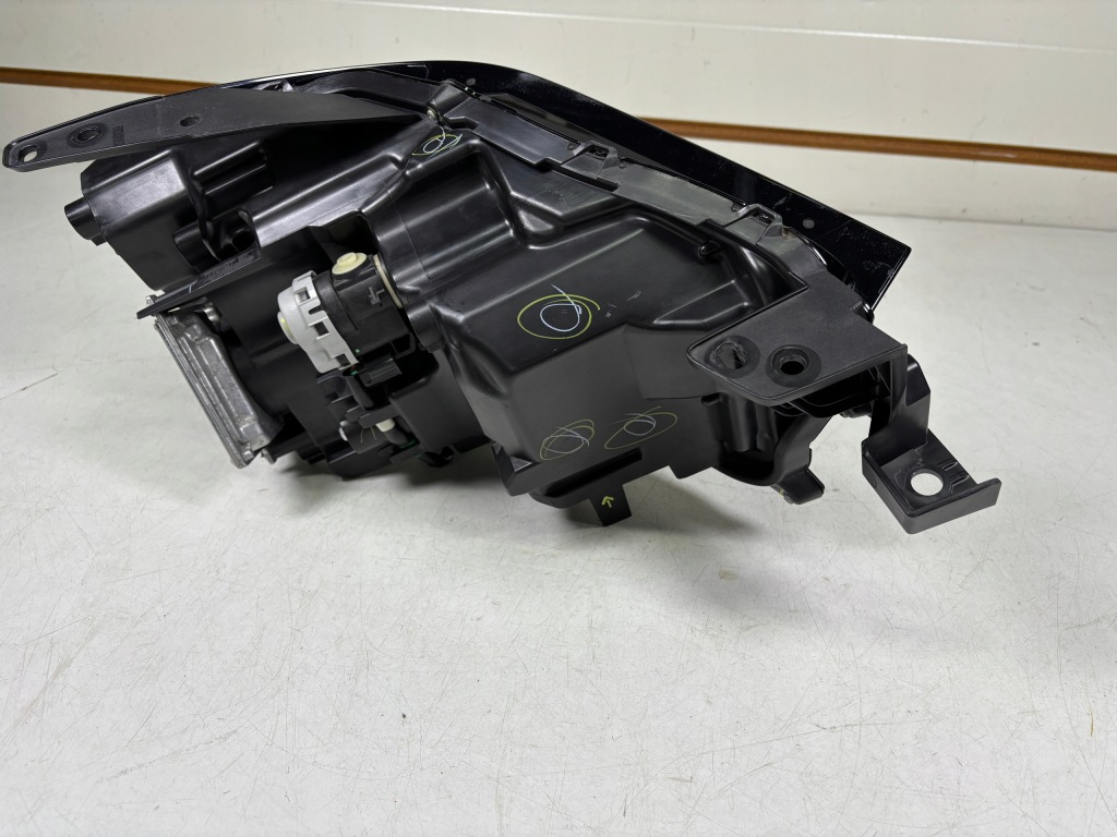 Фара левая передняя mazda cx30 cx-30 full led dgj1-51040 Доставка