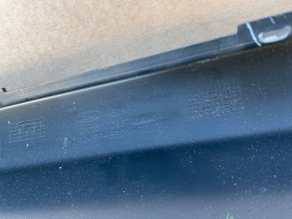 фото №8, Ford оригинальный номер cn15-17d957-caw бампер спойлер