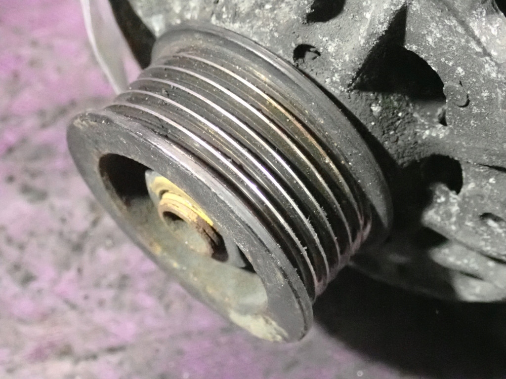 фото №5, Volvo v40 i 96-00 1.8 генератор 0123315021 9164940