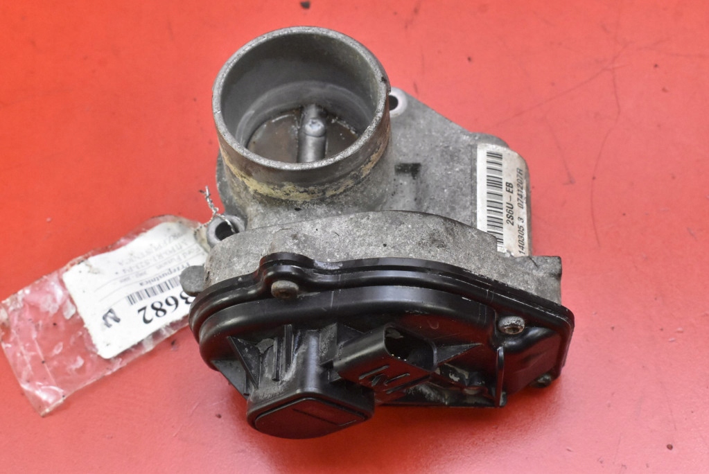 фото №5, Дросельна заслінка 2s6u-9e927-d ford fusion 1.4 16v 80 km 02-05