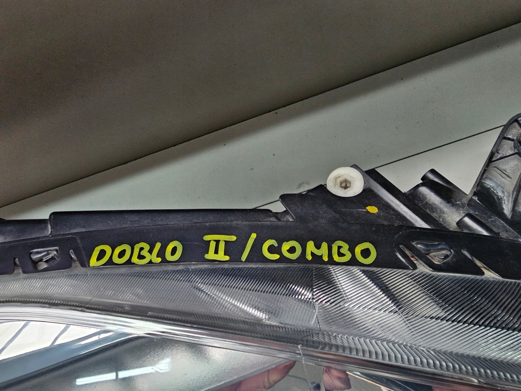 фото №8, Лампа перед передняя правая opel combo d / fiat doblo 2 ii europa 51810671