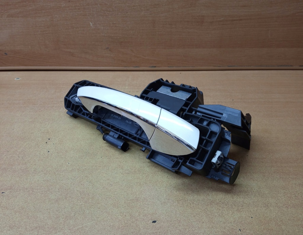 фото №1, Ручка правая задняя mercedes gl x166 799 799u