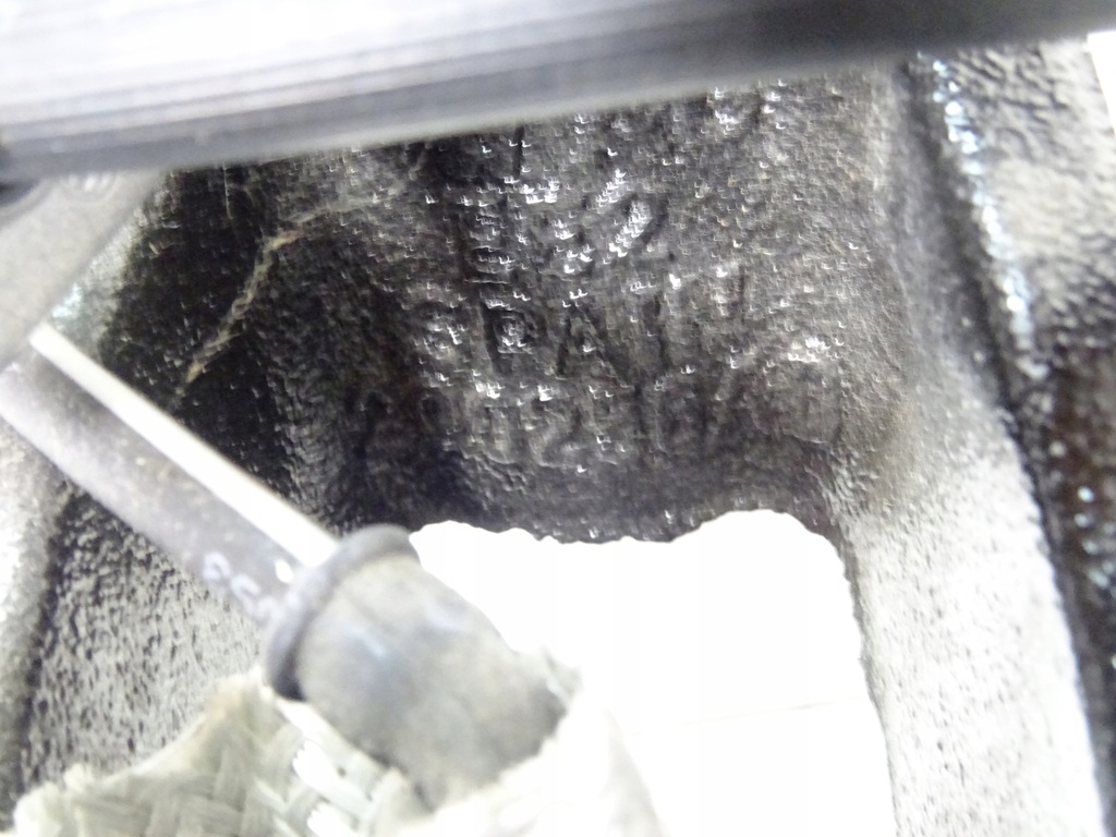 фото №8, Skoda kamiq 1.0 tsi амортизатор поворотный кулак правая 2q0256ad 2q0413031dl 2021r