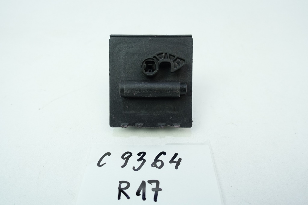 фото №1, Привід кришка заливної пального mercedes c w205