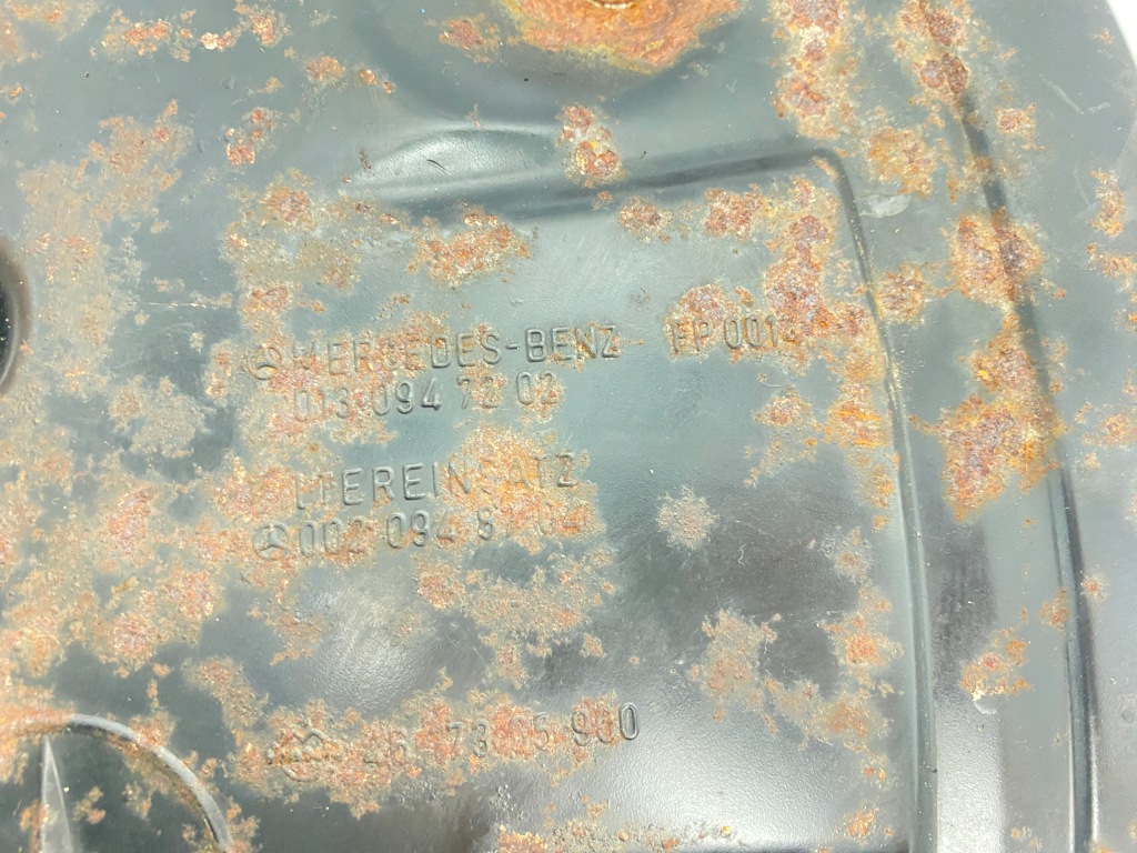 Корпус фильтр воздуха mercedes w124 260e 300e 300ce 300te m103 0130947202 Оригинал