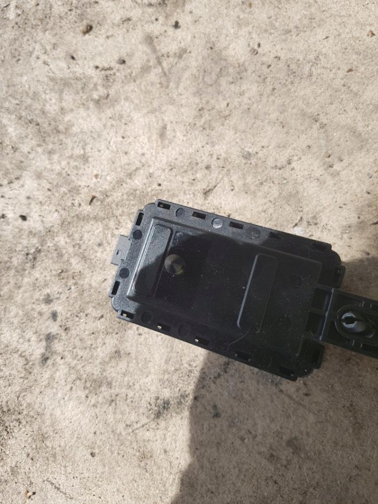 Реле стартер bmw f30 9207913 в Україні