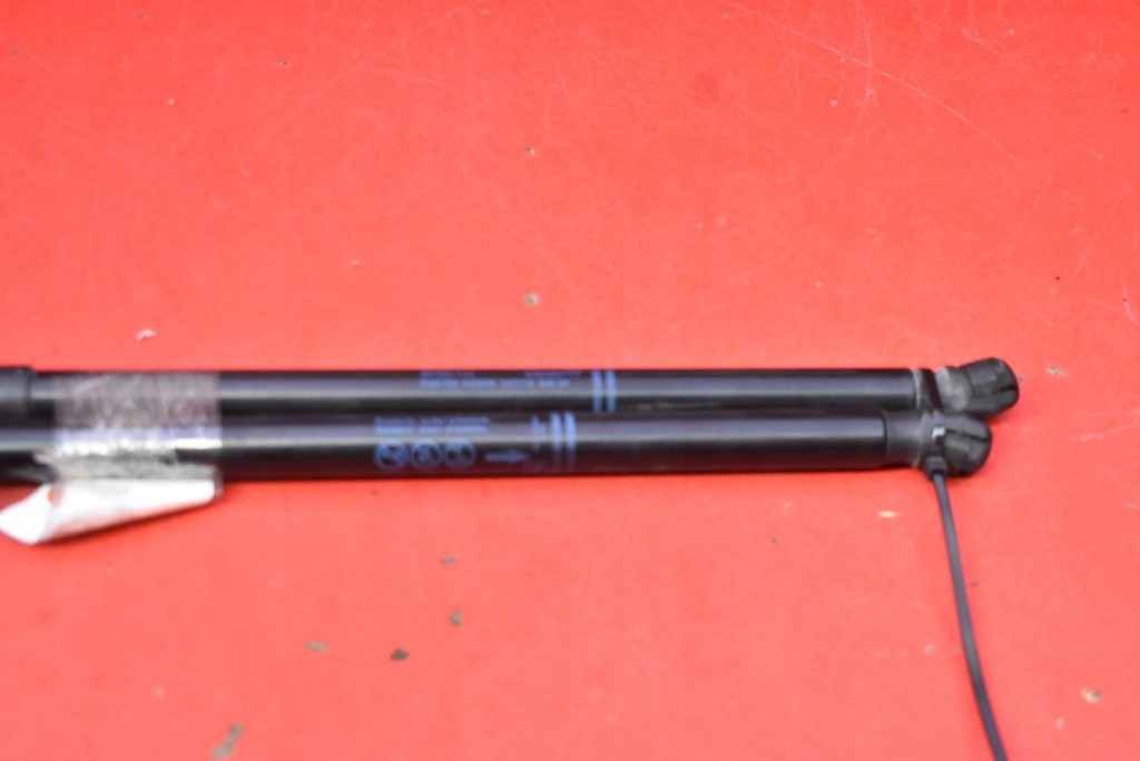 фото №6, Привід амортизатори кришки 315005777 opel corsa e 5d hb 14-20