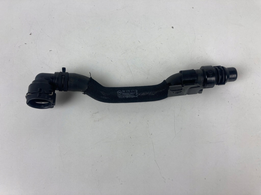 Купить Opel astra k v рестайлинг  1.5d труба пабтрубок  воды 39179171