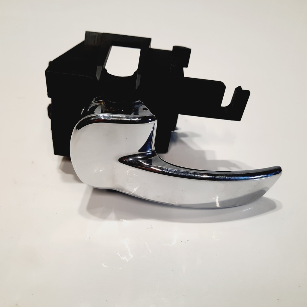 фото №1, Nissan navara d40 ручка внутренняя левая задняя хром