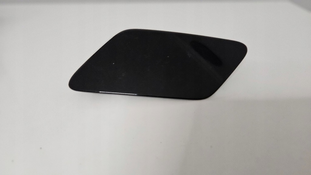 фото №9, Audi a3 заглушка распылителя правая 8v3955276b