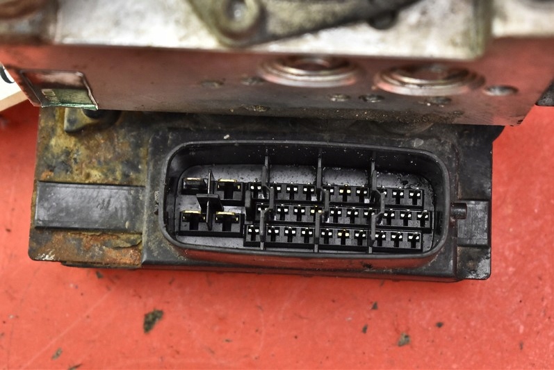 фото №9, Насос abs gr1m437a0 mazda 6 1 i gg 2.0 citd 121 km lift 05-07